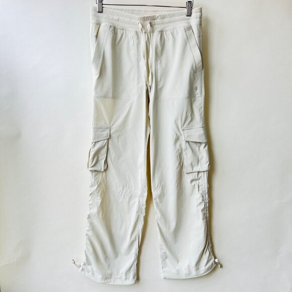 Lululemon Relaxed fit midrise cargo studio pants, Cream ivory, Size M A124 - Picture 4 of 10